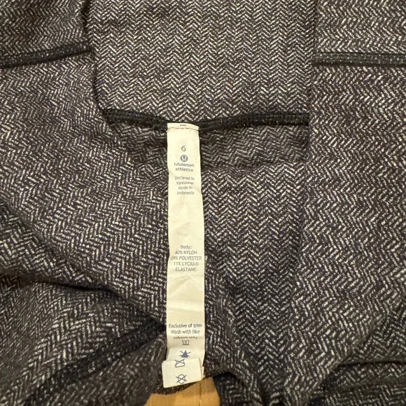 Lululemon - Herringbone Wunder Unders size 6 - Picture 3 of 8